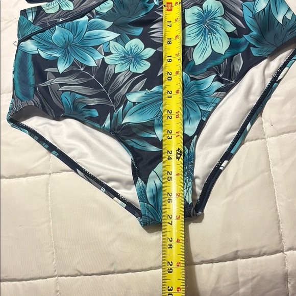 RashGaurd Long Sleeve One Piece Swimsuit Floral Blue Teal - Picture 9 of 16